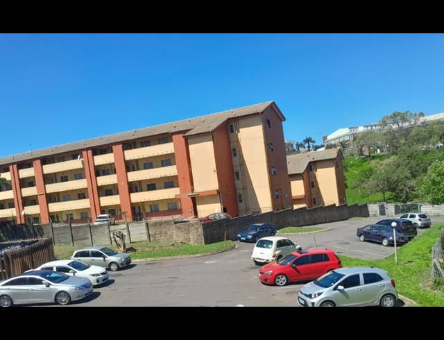 3 BEDROOM SECTIONAL TITLE FOR SALE IN WATERVAL PARK